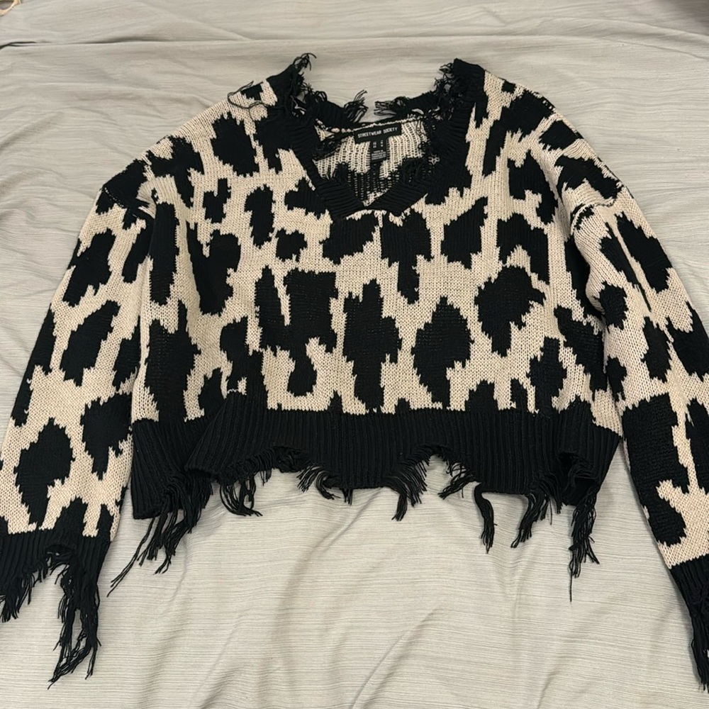 Cropped sweater